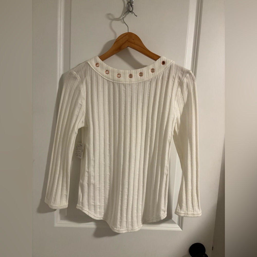 NWT FREE PEOPLE Ice Cold Ribbed Top Ivory Grommets Size Medium - Picture 12 of 12
